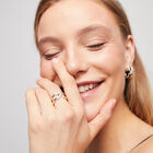 Double ring with white topaz